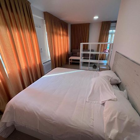 Apartamentos Sanjuan Porriño Екстериор снимка